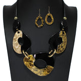 Shell Look Geometric Necklace Set